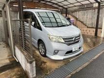 2012 Nissan Serena