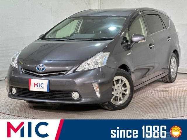 2014 Toyota PRIUS α