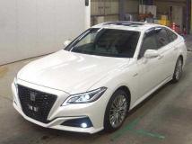 2019 Toyota Crown Hybrid