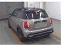 2022 BMW MINI