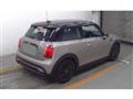 2022 BMW MINI