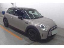 2022 BMW MINI