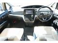 2016 Toyota Estima