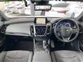 2018 Toyota Crown Hybrid