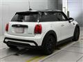 2023 BMW MINI