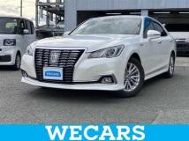 2017 Toyota Crown Hybrid