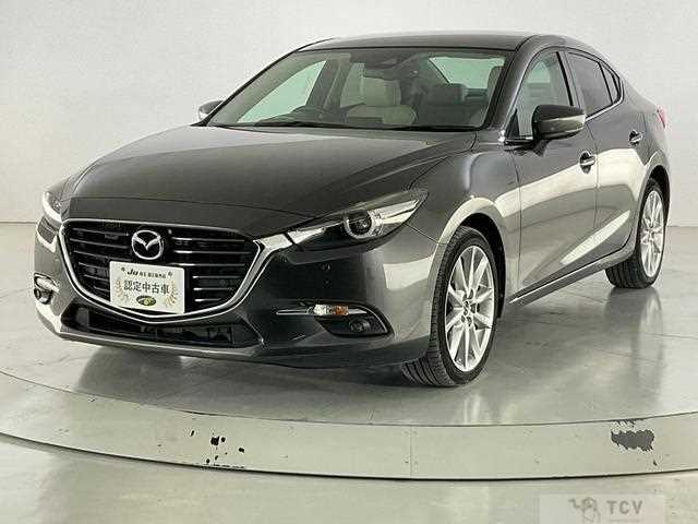 2017 Mazda Axela