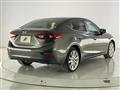 2017 Mazda Axela