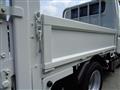 2025 Mitsubishi Fuso Canter