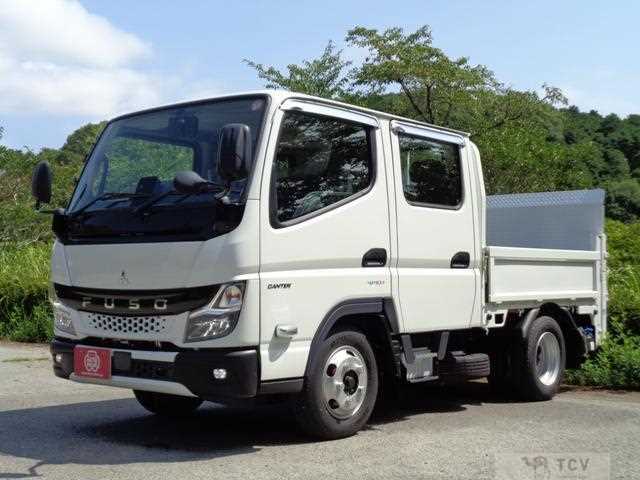 2025 Mitsubishi Fuso Canter