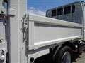 2025 Mitsubishi Fuso Canter