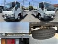 2005 Isuzu Elf Truck
