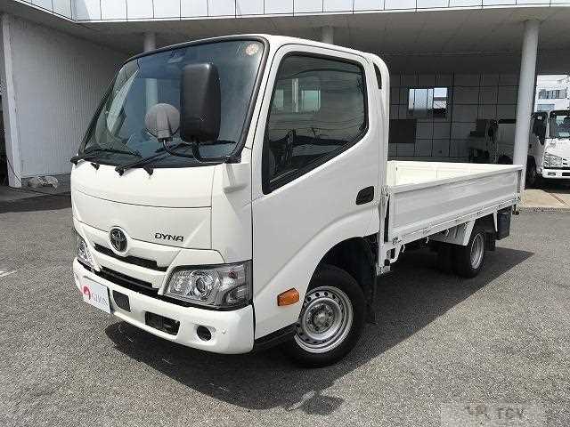 2022 Toyota Dyna Truck