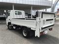 2019 Isuzu Elf Truck