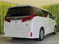 2022 Toyota Alphard Hybrid