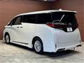 2025 Toyota Alphard Hybrid