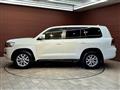 2016 Toyota Land Cruiser