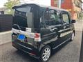 2011 Daihatsu Tanto