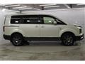 2020 Mitsubishi Delica D5