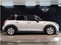 2019 BMW MINI