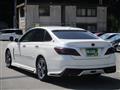 2019 Toyota Crown Hybrid