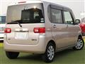 2011 Daihatsu Tanto