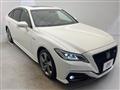 2018 Toyota Crown Hybrid