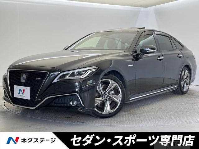 2020 Toyota Crown Hybrid