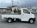 2015 Toyota Liteace Truck