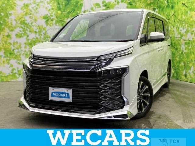 2023 Toyota Voxy