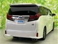 2017 Toyota Alphard Hybrid