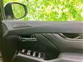 2017 Toyota Alphard Hybrid