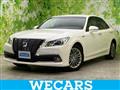 2013 Toyota Crown Hybrid