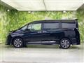 2020 Toyota Voxy