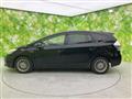 2013 Toyota PRIUS α