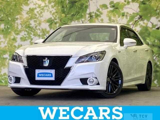 2015 Toyota Crown Hybrid