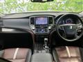 2015 Toyota Crown Hybrid