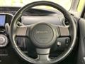 2011 Daihatsu Tanto