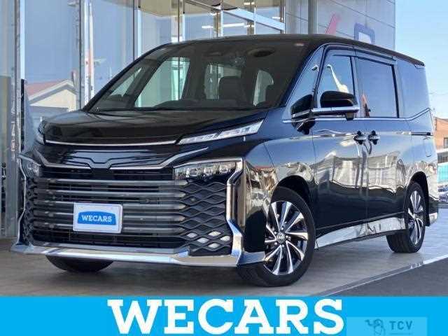 2023 Toyota Voxy