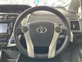 2013 Toyota PRIUS α