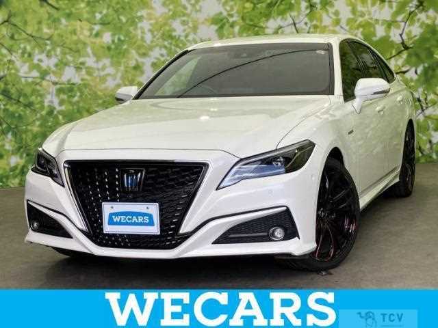 2019 Toyota Crown Hybrid