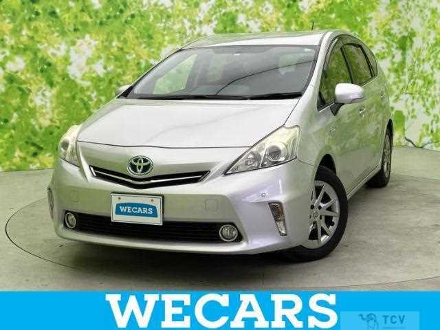 2013 Toyota PRIUS α
