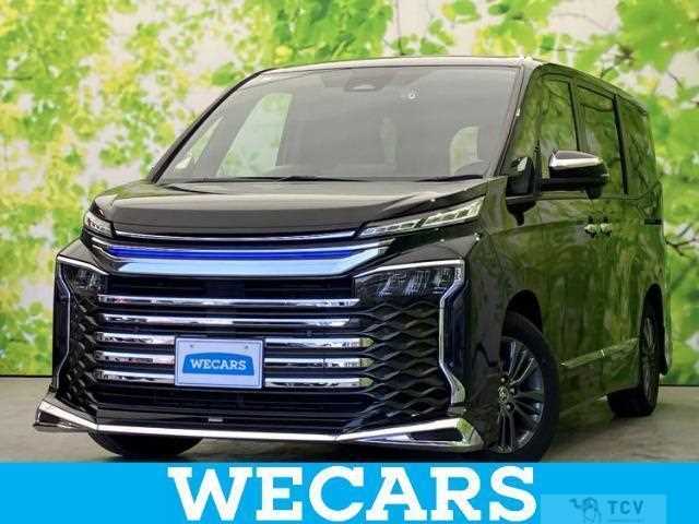 2023 Toyota Voxy