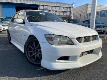 2000 Toyota Altezza