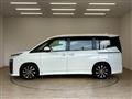 2022 Toyota Voxy
