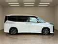 2022 Toyota Voxy