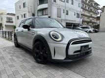 2022 BMW MINI