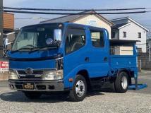 2009 Hino Dutro