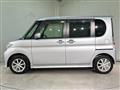 2011 Daihatsu Tanto