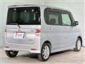 2011 Daihatsu Tanto